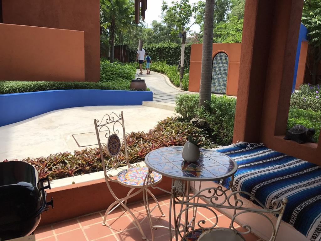 Mexican Beachfront Condo Khao Tao Exterior photo