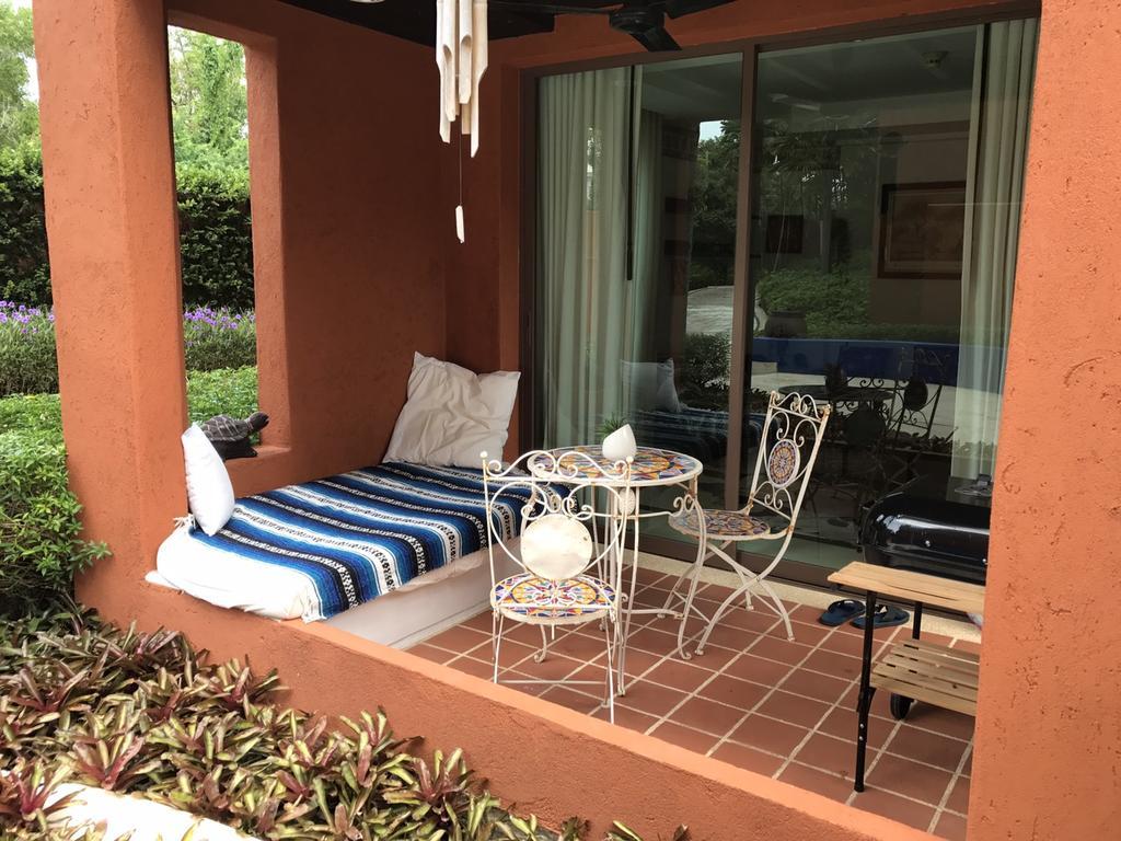 Mexican Beachfront Condo Khao Tao Exterior photo